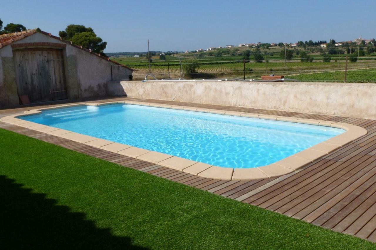 Le Domaine De Fraissinet Bed and Breakfast Ouveillan Exteriör bild